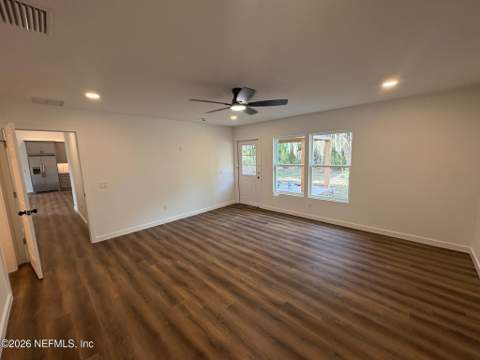 101 Yawn Avenue, Interlachen FL - photo 8 of 10
