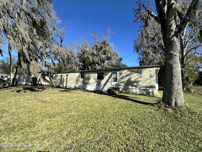 2 bedroom Manufactured Home at 13433 Pate Road, Yellow Bluff Road, Jacksonville — photo 1
