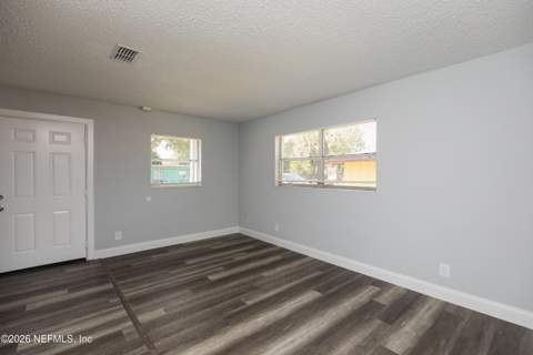 2255 W 13th Street, Jacksonville FL - photo 10 of 27