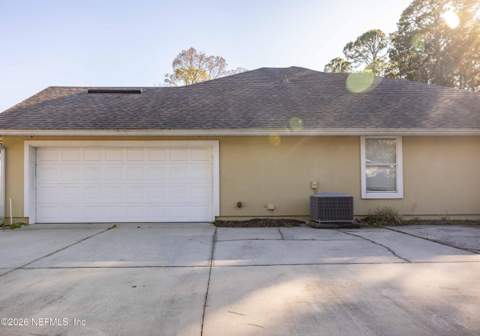 9606 Melvina Road, Jacksonville FL - photo 10 of 30