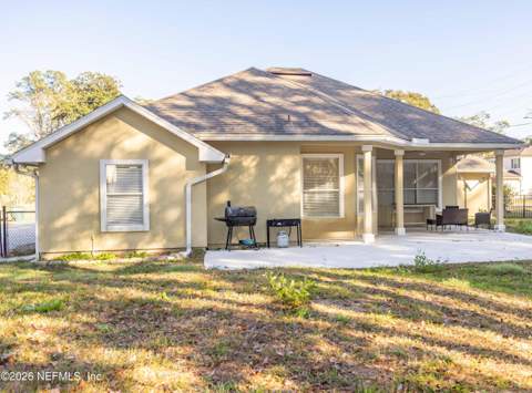 9606 Melvina Road, Jacksonville FL - photo 7 of 30