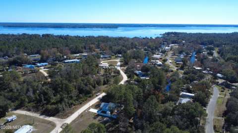 149 Kingfish Avenue, waterfront for sale in Palatka