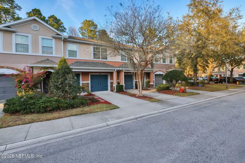 3 bedroom Townhouse at 13464 Sunstone Street, Emerald Preserve, Jacksonville — photo 2