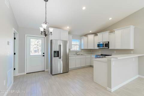 6202 Furman Avenue, Keystone Heights FL - photo 12 of 25