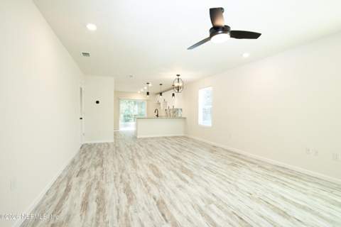 6022 Dunmire Avenue, Jacksonville FL - photo 8 of 16