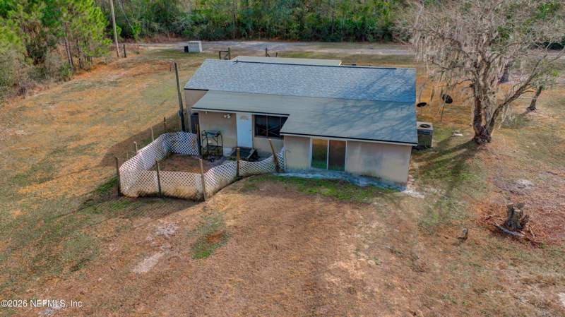 2 bedroom Manufactured Home at 118 SW 3rd Terrace, Palatka, Palatka — photo 3