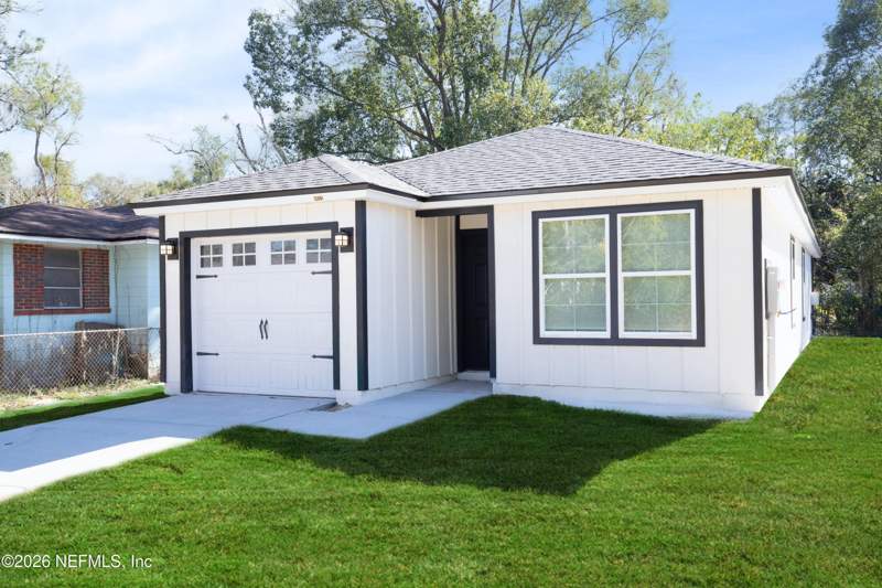 3 bedroom Single Family Residence at 6022 Dunmire Avenue, Dinsmore, Jacksonville — photo 2