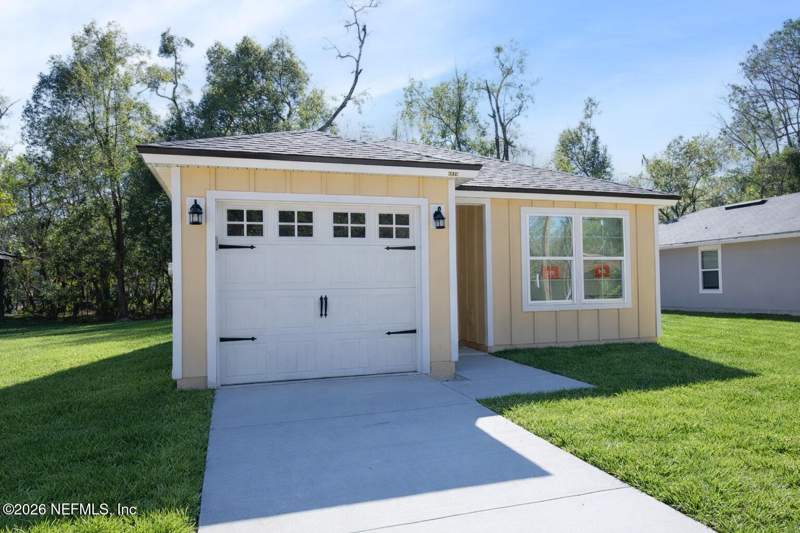 3 bedroom Single Family Residence at 6026 Dunmire Avenue, Dinsmore, Jacksonville — photo 2
