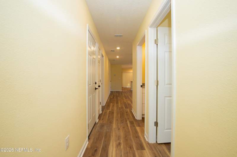 3 bedroom Single Family Residence at 6026 Dunmire Avenue, Dinsmore, Jacksonville — photo 4