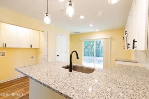 6026 Dunmire Avenue, Jacksonville FL - photo 11 of 16