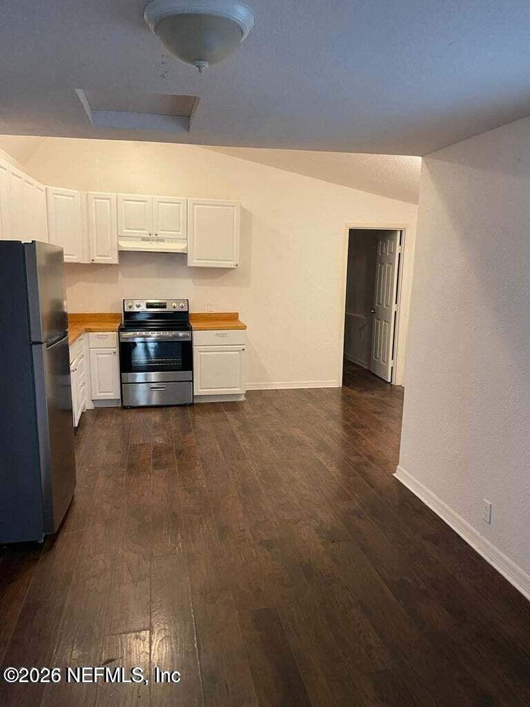 3 bedroom Single Family Residence at 7805 SISKIN Avenue, Lincoln Villas, Jacksonville — photo 4