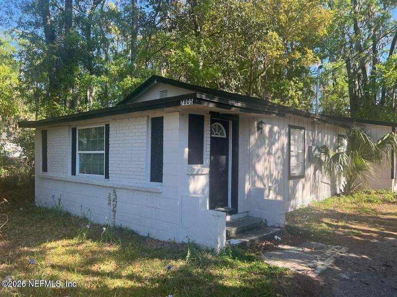 3 bedroom Single Family Residence at 7805 SISKIN Avenue, Lincoln Villas, Jacksonville — photo 2