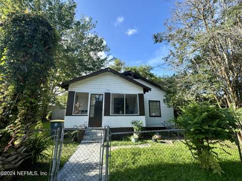 1964 W 6Th Street, home for sale on W 6Th Street