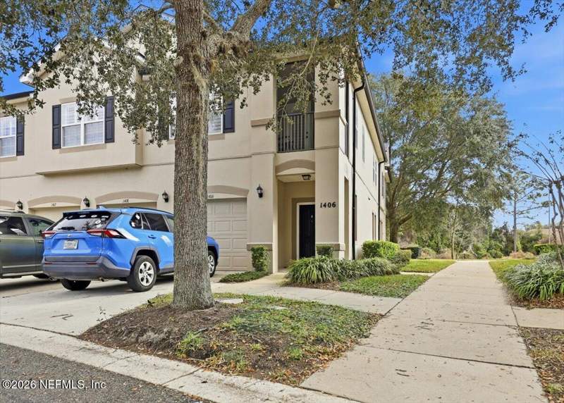 2 bedroom Condominium at 12301 Kernan Forest Boulevard #1406, Hammock Grove, Jacksonville — photo 2