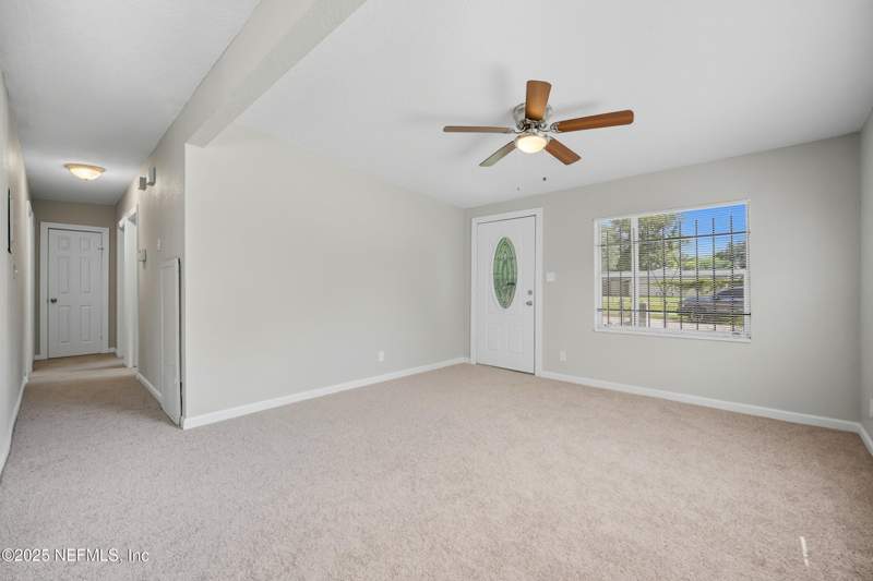 3 bedroom Single Family Residence at 5306 Paris Avenue, Royal Terrace Addn, Jacksonville — photo 4
