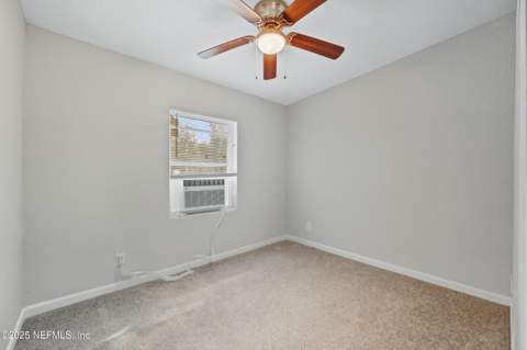 5306 Paris Avenue, Jacksonville FL - photo 11 of 26