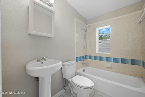 5306 Paris Avenue, Jacksonville FL - photo 13 of 26