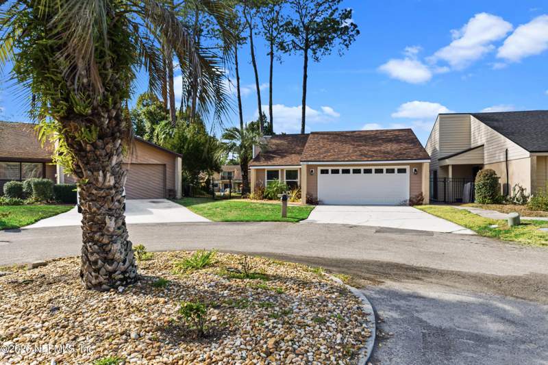 3 bedroom Single Family Residence at 11138 Zephyr Way, Lake Mandarin, Jacksonville — photo 3
