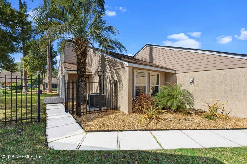 3 bedroom Single Family Residence at 11138 Zephyr Way, Lake Mandarin, Jacksonville — photo 5