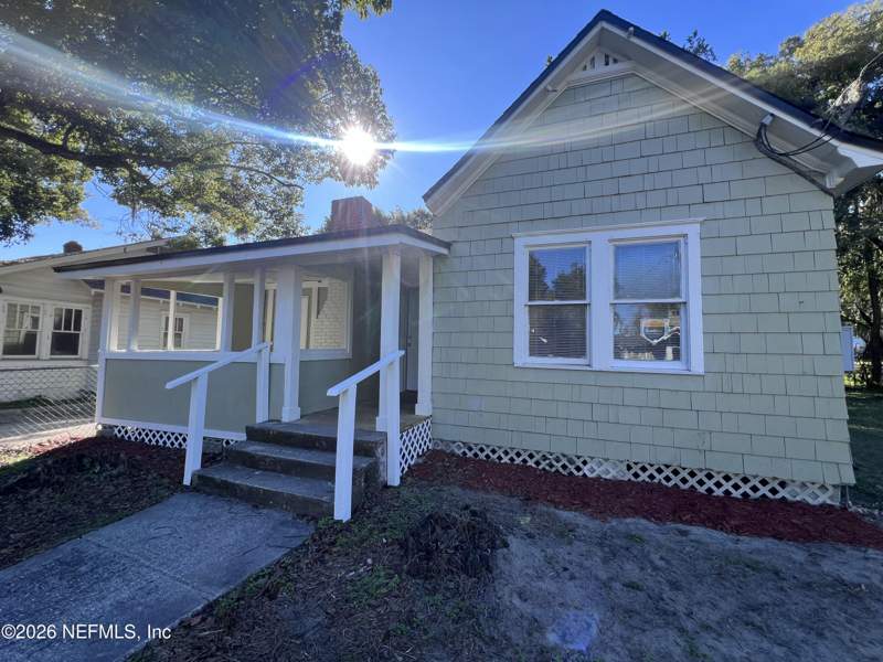 2 bedroom Single Family Residence at 606 E 60th Street, Buffalo Gardens, Jacksonville — photo 2