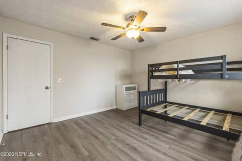 4955 Knightsbridge Circle, Jacksonville FL - photo 9 of 21