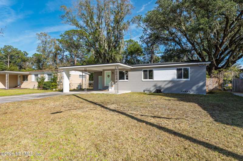 3 bedroom Single Family Residence at 5833 Norde Drive, Oak Hill, Jacksonville — photo 1
