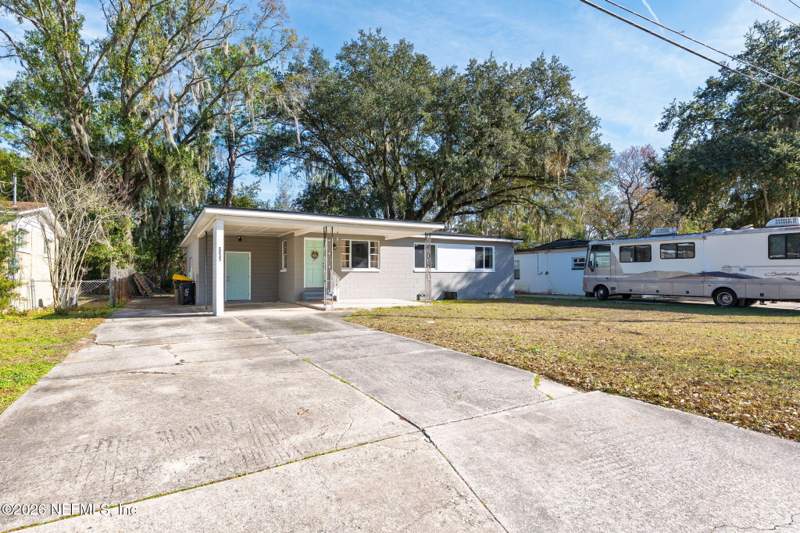 3 bedroom Single Family Residence at 5833 Norde Drive, Oak Hill, Jacksonville — photo 3