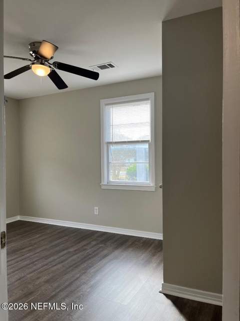 10234 Elmhurst Drive, Jacksonville FL - photo 15 of 25