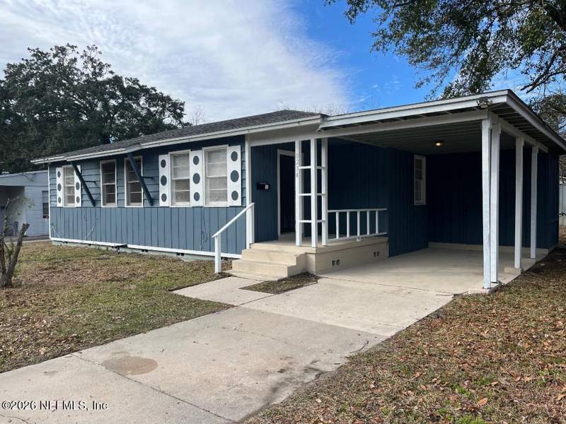 3 bedroom Single Family Residence at 10234 Elmhurst Drive, Highlands, Jacksonville — photo 2