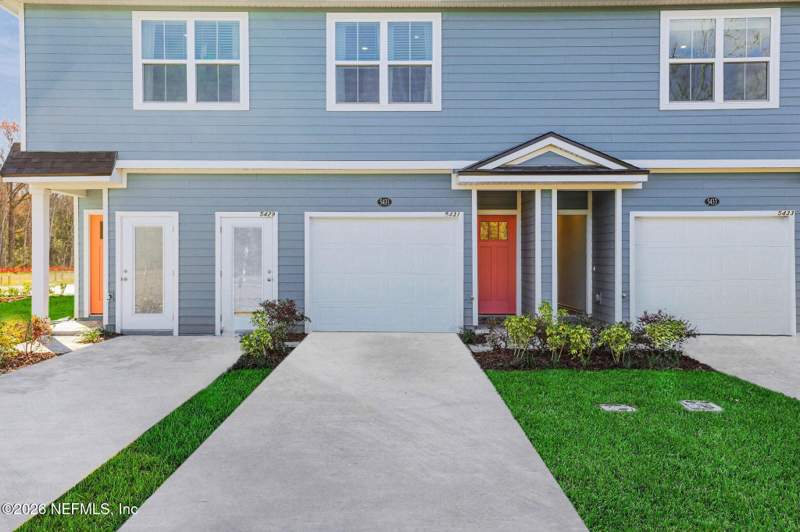 3 bedroom Townhouse at 9154 Tender Lane, Cary Landing Townhomes, Jacksonville — photo 5