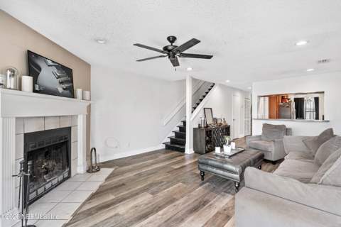 5615 San Juan Avenue #612, Jacksonville FL - photo 9 of 42