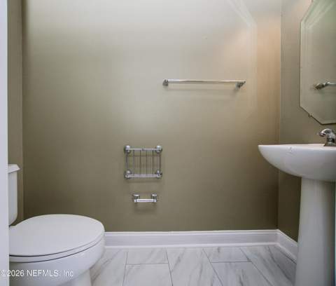 4442 Rock Creek Circle, Jacksonville FL - photo 10 of 38