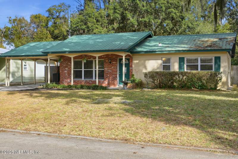 3 bedroom Single Family Residence at 133 Crestwood Avenue, Not Validd, Palatka — photo 2