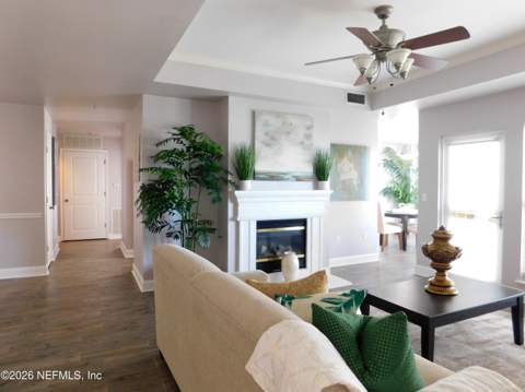 400 E Bay Street #306, Jacksonville FL - photo 7 of 34