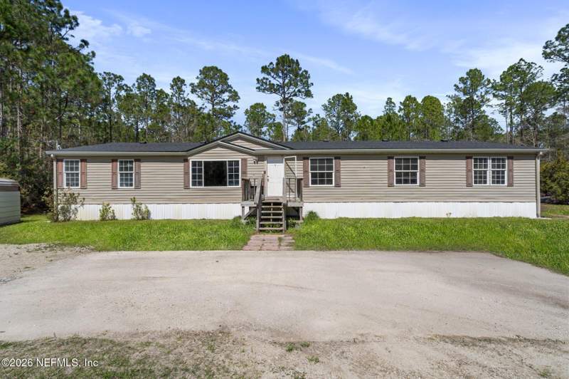4 bedroom Manufactured Home at 4990 Laurel Street, Middleburg, Middleburg — photo 3