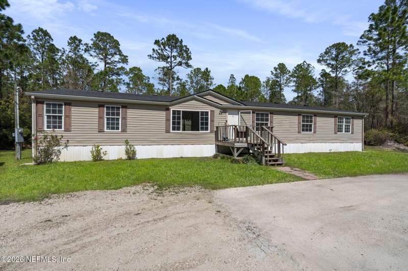4 bedroom Manufactured Home at 4990 Laurel Street, Middleburg, Middleburg — photo 4