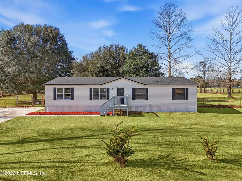 4 bedroom Manufactured Home at 451513 Old Dixie Highway, Callahan, Callahan — photo 1