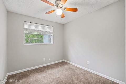 8417 Barracuda Road, Jacksonville FL - photo 8 of 15
