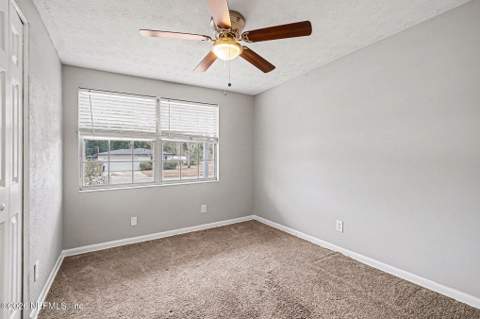 8417 Barracuda Road, Jacksonville FL - photo 9 of 15
