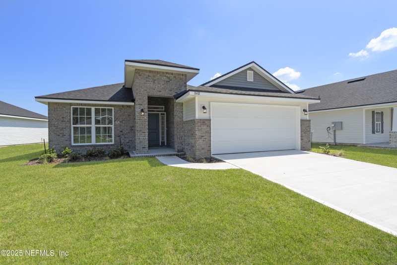 4 bedroom Single Family Residence at 8321 Helmsley Boulevard, Summerglen, Jacksonville — photo 1
