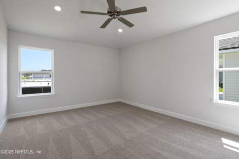 8321 Helmsley Boulevard, Jacksonville FL - photo 12 of 25