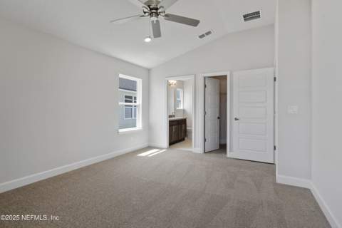 8321 Helmsley Boulevard, Jacksonville FL - photo 13 of 25