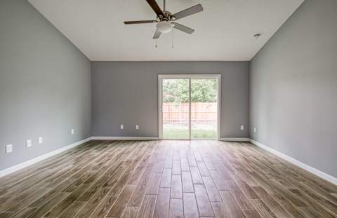 6080 Patriots Landing Lane, Jacksonville FL - photo 7 of 16