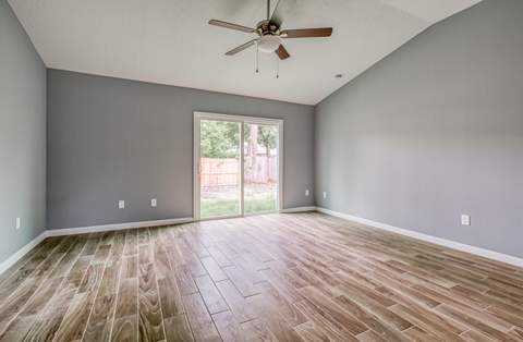 6080 Patriots Landing Lane, Jacksonville FL - photo 8 of 16