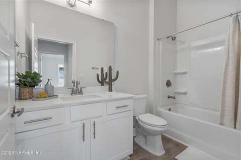 8327 Helmsley Boulevard, Jacksonville FL - photo 16 of 18