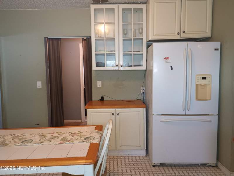 3 bedroom Single Family Residence at 6136 Bagley Road, Emmaus, Jacksonville — photo 4