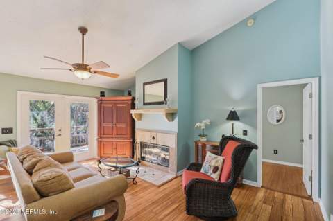 303 Fourteenth Street, St. Augustine FL - photo 7 of 46