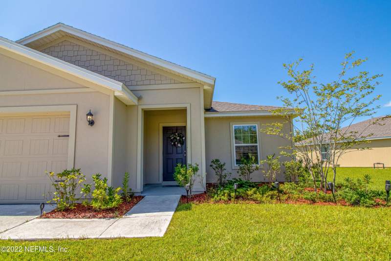 3 bedroom Single Family Residence at 8687 Lake George Circle, Lakes At Woodlawn, Macclenny — photo 2