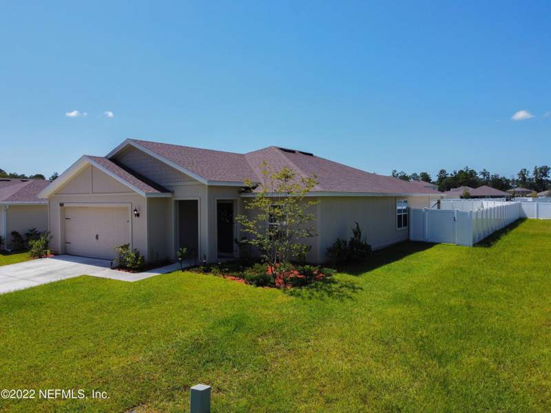 3 bedroom Single Family Residence at 8687 Lake George Circle, Lakes At Woodlawn, Macclenny — photo 3
