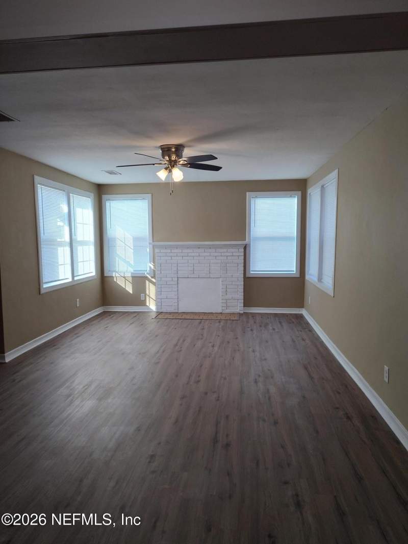 3 bedroom Single Family Residence at 1357 W 11th Street, Durkeeville, Jacksonville — photo 2